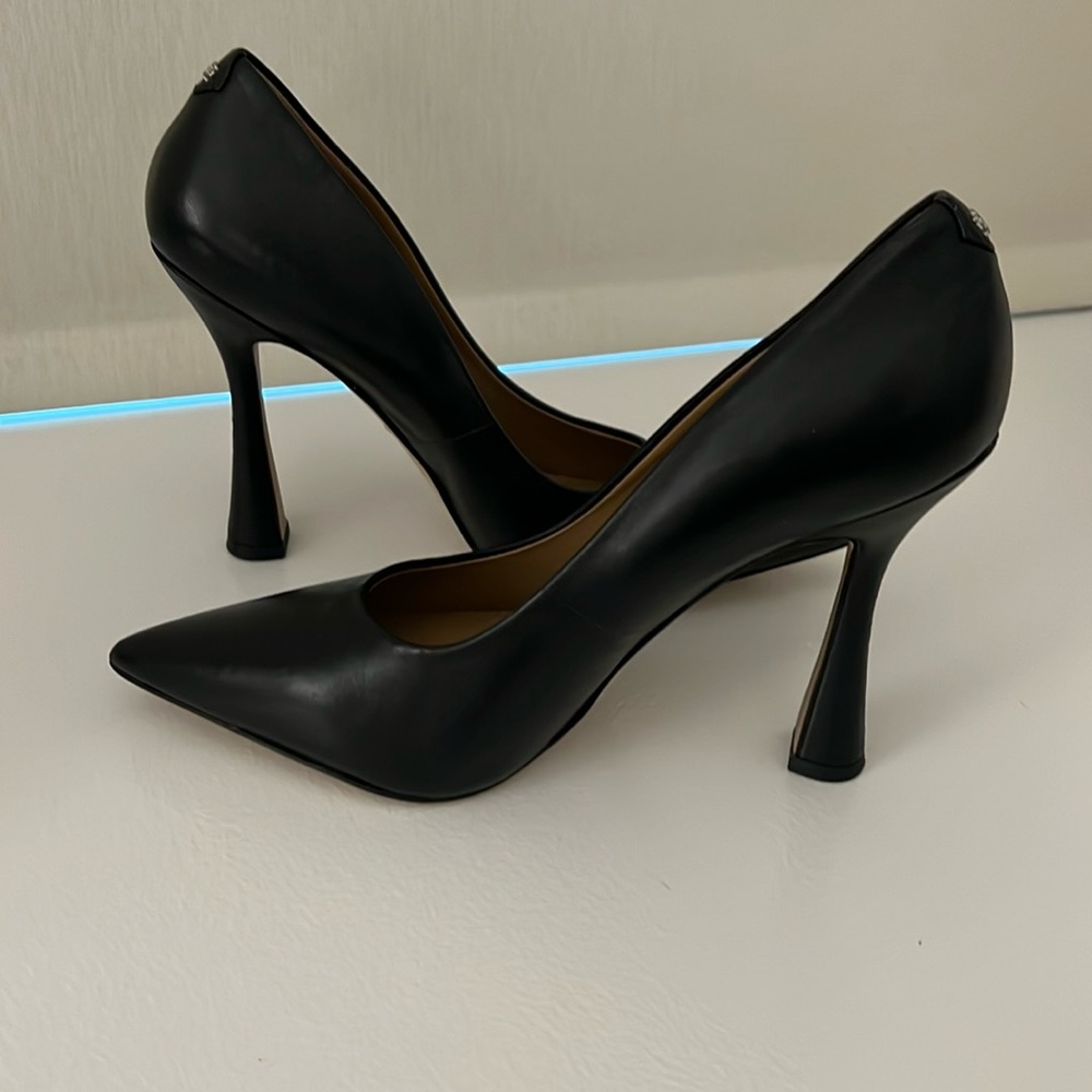 Sam Edelman size 7 black heels